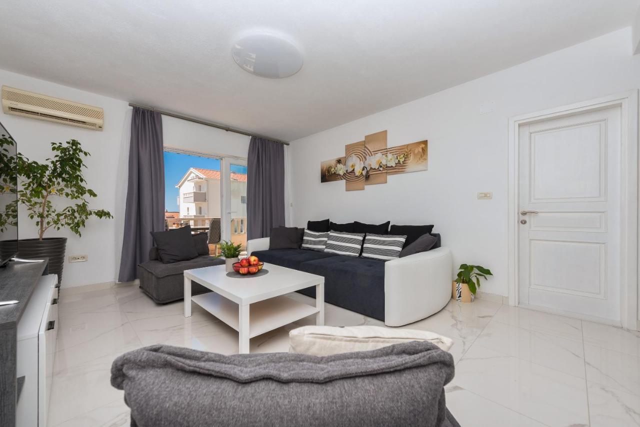 Apartment Sole Mio -Sea View マカルスカ エクステリア 写真